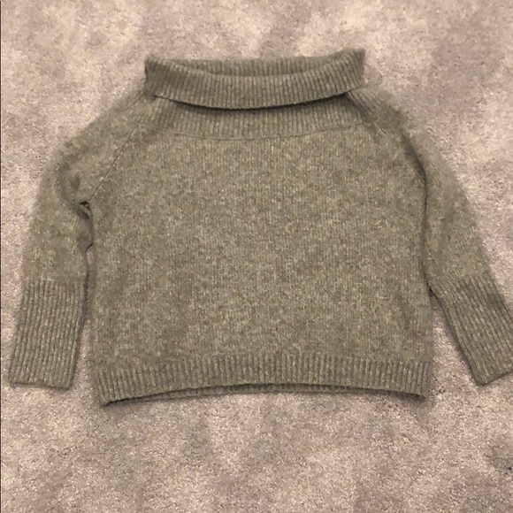 Zara Sweaters - Zara gray sweater. Size M